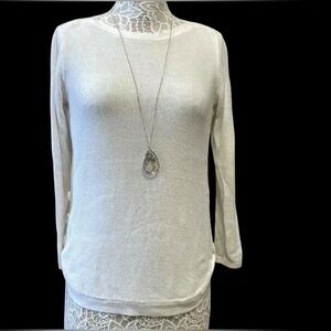 2/20 white sweater with buttons on the side